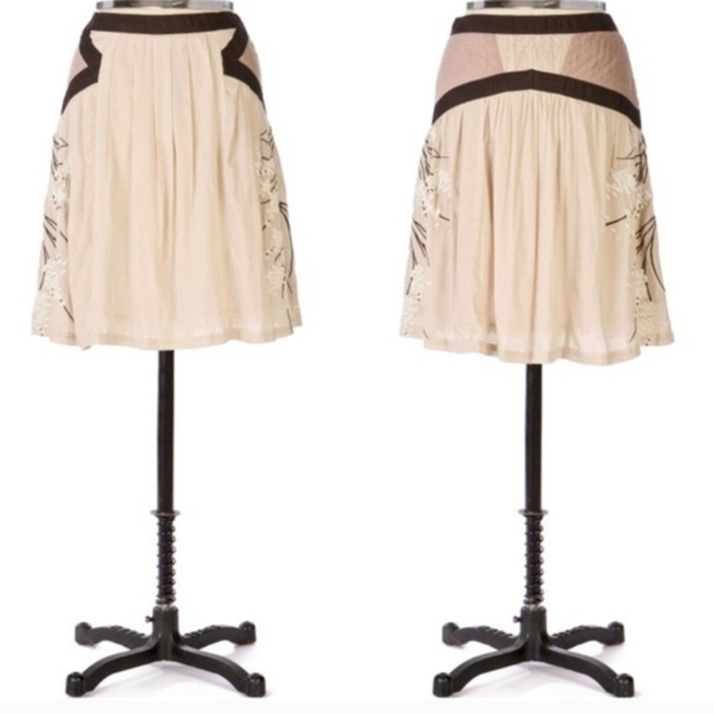 Anthropologie Floreat Bai Mu Dan Embroidered skirt